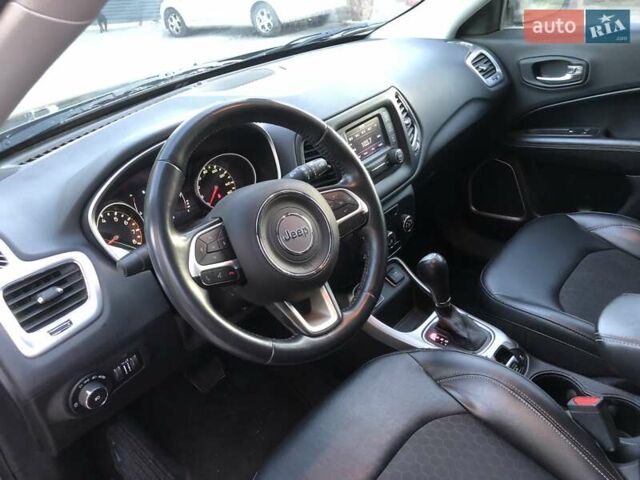 Сірий Джип Compass, об'ємом двигуна 2.4 л та пробігом 150 тис. км за 13100 $, фото 16 на Automoto.ua
