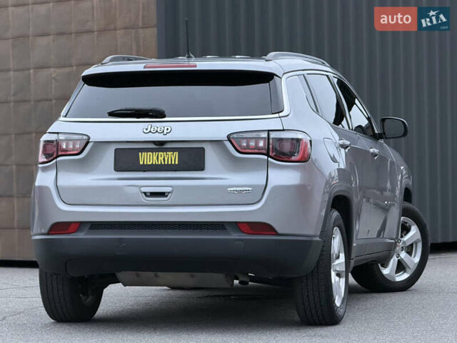 Серый Джип Компас, объемом двигателя 2.36 л и пробегом 105 тыс. км за 14950 $, фото 18 на Automoto.ua