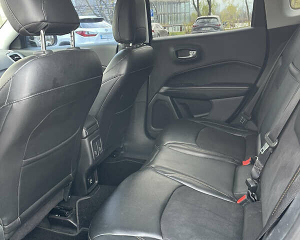 Серый Джип Компас, объемом двигателя 2.36 л и пробегом 105 тыс. км за 13500 $, фото 13 на Automoto.ua