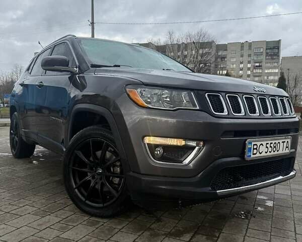 Серый Джип Компас, объемом двигателя 2.36 л и пробегом 220 тыс. км за 13299 $, фото 10 на Automoto.ua