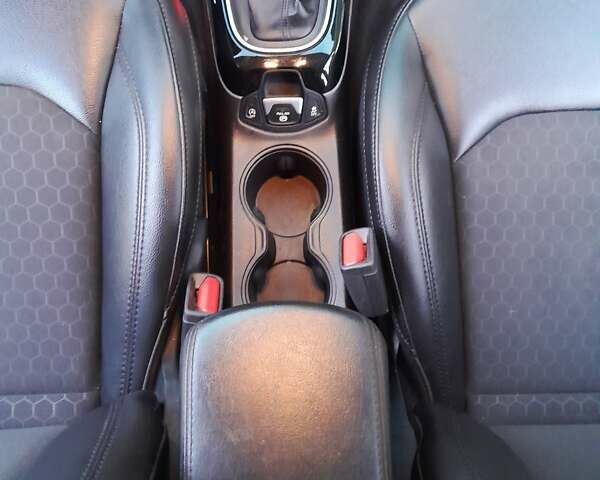 Джип Компас 2018 в Киеве на Automoto.ua Серый Джип Компас, объемом двигателя 2.4 л и пробегом 119 тыс. км за 15950 $, фото 49 на Automoto.ua