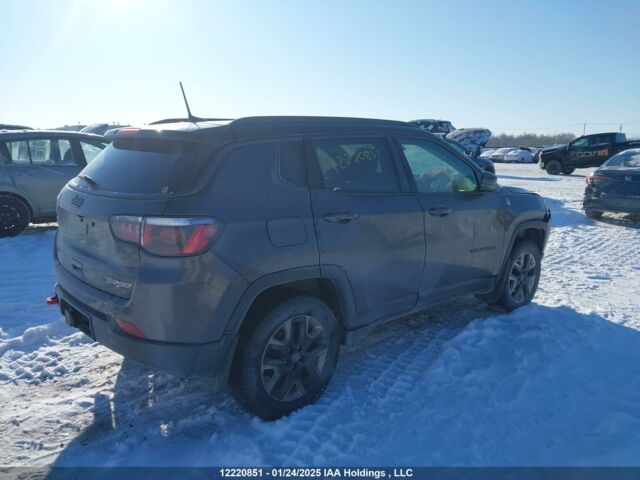 Серый Джип Компас, объемом двигателя 2.4 л и пробегом 123 тыс. км за 9600 $, фото 5 на Automoto.ua