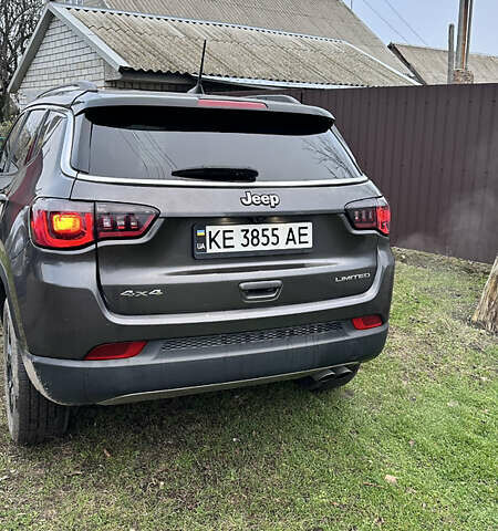 Серый Джип Компас, объемом двигателя 2.36 л и пробегом 755 тыс. км за 15000 $, фото 1 на Automoto.ua