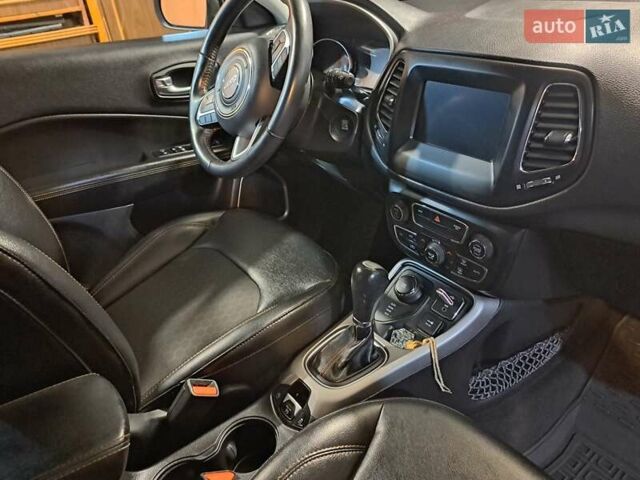 Сірий Джип Compass, об'ємом двигуна 2.36 л та пробігом 78 тис. км за 15300 $, фото 4 на Automoto.ua