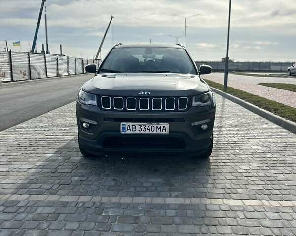 Серый Джип Компас, объемом двигателя 2.36 л и пробегом 143 тыс. км за 13900 $, фото 4 на Automoto.ua