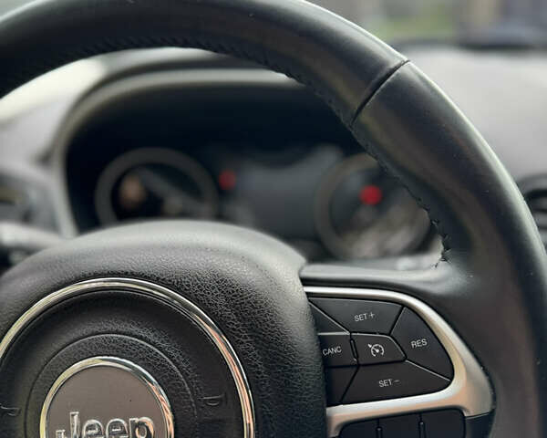 Сірий Джип Compass, об'ємом двигуна 2.4 л та пробігом 89 тис. км за 15200 $, фото 22 на Automoto.ua