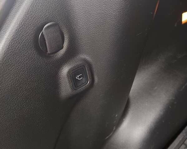 Серый Джип Компас, объемом двигателя 2.4 л и пробегом 79 тыс. км за 16500 $, фото 5 на Automoto.ua