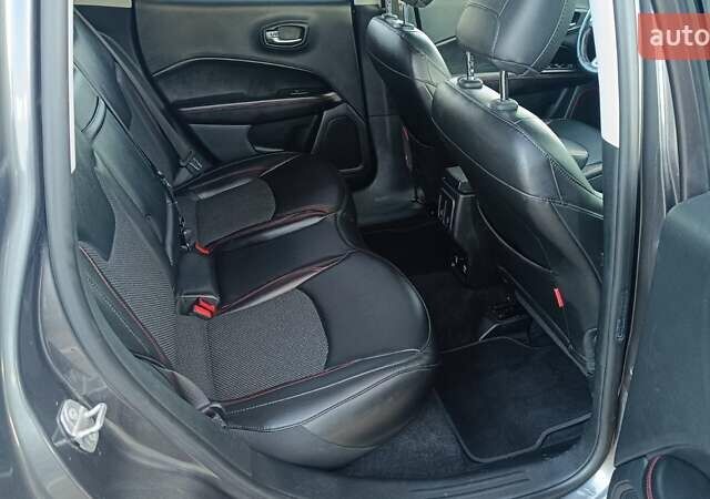 Серый Джип Компас, объемом двигателя 2.36 л и пробегом 95 тыс. км за 15158 $, фото 6 на Automoto.ua