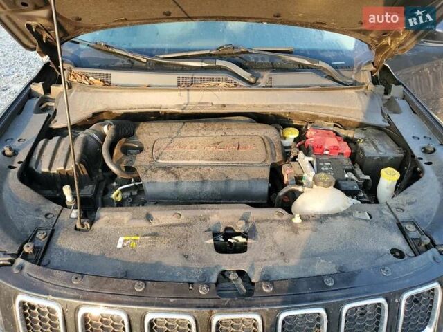 Серый Джип Компас, объемом двигателя 2.4 л и пробегом 113 тыс. км за 2800 $, фото 11 на Automoto.ua