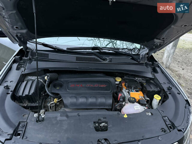 Сірий Джип Compass, об'ємом двигуна 2.36 л та пробігом 64 тис. км за 12500 $, фото 17 на Automoto.ua