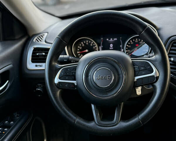 Серый Джип Компас, объемом двигателя 2.36 л и пробегом 191 тыс. км за 12900 $, фото 14 на Automoto.ua