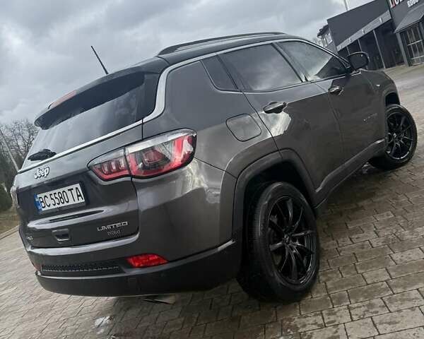 Серый Джип Компас, объемом двигателя 2.36 л и пробегом 220 тыс. км за 13299 $, фото 24 на Automoto.ua