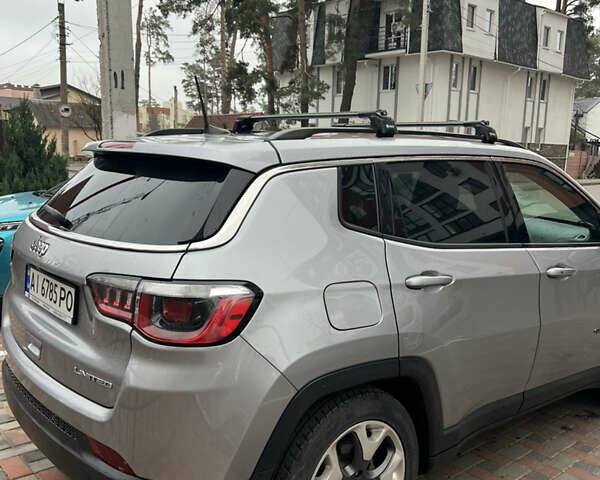 Сірий Джип Compass, об'ємом двигуна 2.4 л та пробігом 185 тис. км за 14900 $, фото 3 на Automoto.ua