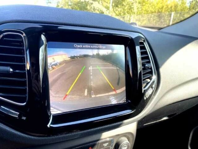 Сірий Джип Compass, об'ємом двигуна 0 л та пробігом 62 тис. км за 10000 $, фото 14 на Automoto.ua