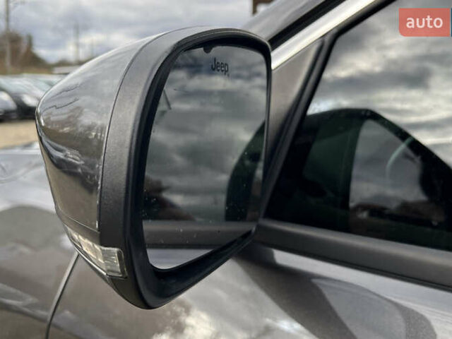 Сірий Джип Compass, об'ємом двигуна 2.36 л та пробігом 220 тис. км за 13800 $, фото 17 на Automoto.ua