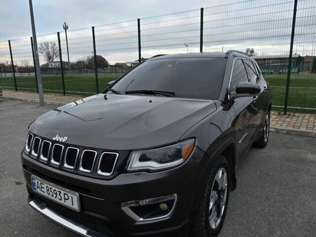 Сірий Джип Compass, об'ємом двигуна 2.4 л та пробігом 75 тис. км за 15000 $, фото 3 на Automoto.ua