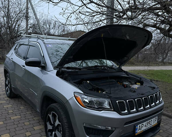 Сірий Джип Compass, об'ємом двигуна 2.36 л та пробігом 64 тис. км за 12500 $, фото 18 на Automoto.ua