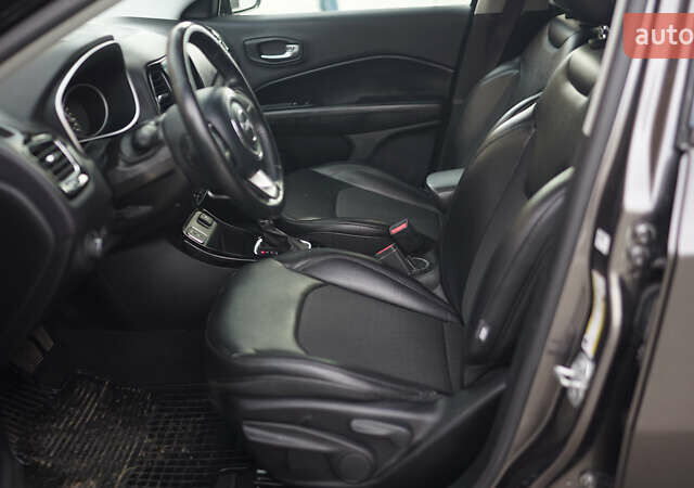 Серый Джип Компас, объемом двигателя 2.4 л и пробегом 164 тыс. км за 14000 $, фото 12 на Automoto.ua