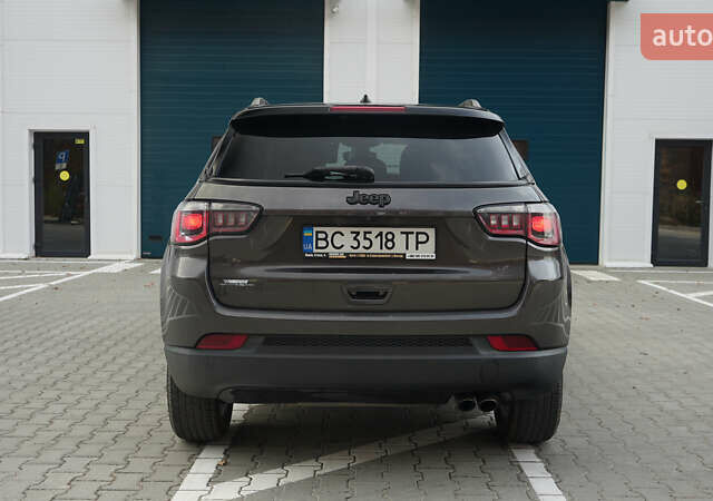 Серый Джип Компас, объемом двигателя 2.4 л и пробегом 164 тыс. км за 14000 $, фото 6 на Automoto.ua