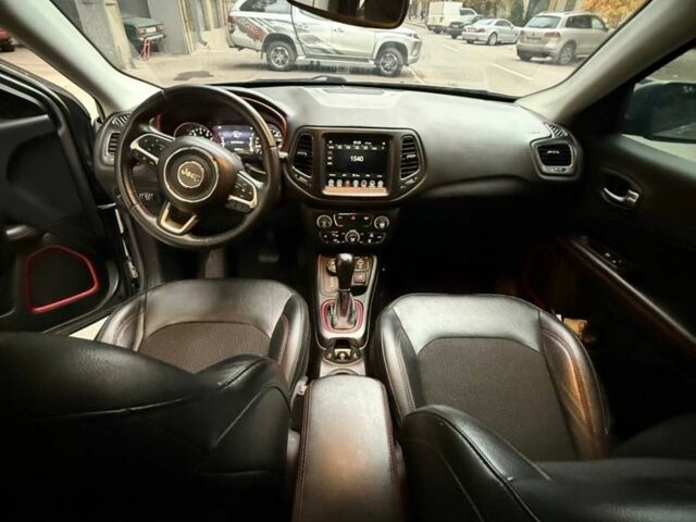 Серый Джип Компас, объемом двигателя 2.4 л и пробегом 83 тыс. км за 18900 $, фото 11 на Automoto.ua