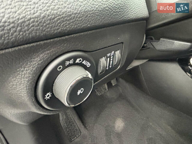 Серый Джип Компас, объемом двигателя 2.36 л и пробегом 95 тыс. км за 15499 $, фото 24 на Automoto.ua