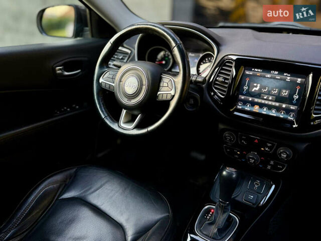 Серый Джип Компас, объемом двигателя 2.4 л и пробегом 75 тыс. км за 17000 $, фото 17 на Automoto.ua
