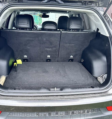 Серый Джип Компас, объемом двигателя 2.36 л и пробегом 755 тыс. км за 15000 $, фото 2 на Automoto.ua