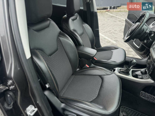 Серый Джип Компас, объемом двигателя 2.4 л и пробегом 91 тыс. км за 15750 $, фото 43 на Automoto.ua