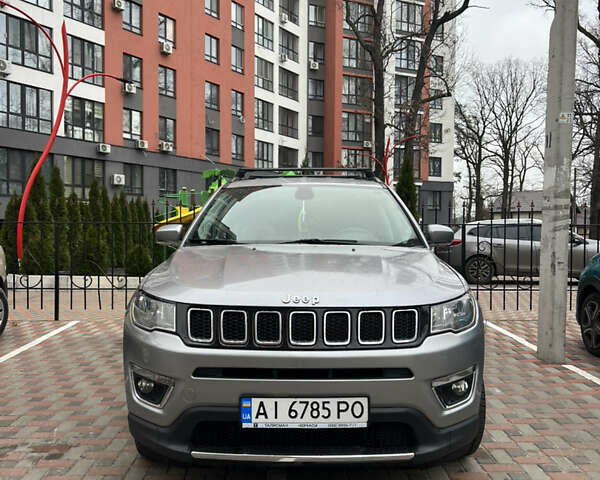 Сірий Джип Compass, об'ємом двигуна 2.4 л та пробігом 185 тис. км за 14900 $, фото 1 на Automoto.ua
