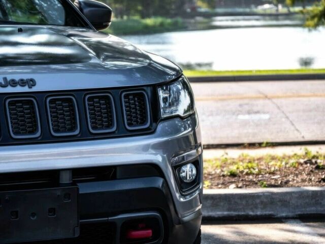 Сірий Джип Compass, об'ємом двигуна 1.4 л та пробігом 50 тис. км за 12700 $, фото 1 на Automoto.ua