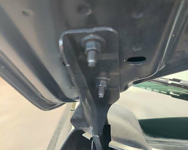 Серый Джип Компас, объемом двигателя 2.4 л и пробегом 102 тыс. км за 14300 $, фото 27 на Automoto.ua