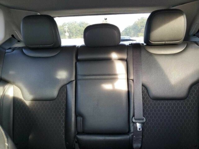 Сірий Джип Compass, об'ємом двигуна 2.4 л та пробігом 115 тис. км за 8900 $, фото 7 на Automoto.ua