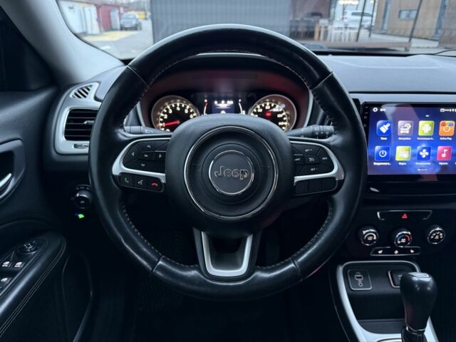 Серый Джип Компас, объемом двигателя 2.4 л и пробегом 105 тыс. км за 14950 $, фото 12 на Automoto.ua