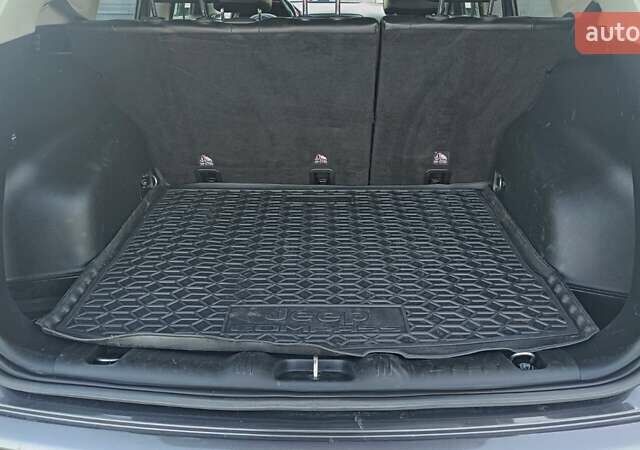 Серый Джип Компас, объемом двигателя 2.36 л и пробегом 95 тыс. км за 15158 $, фото 9 на Automoto.ua