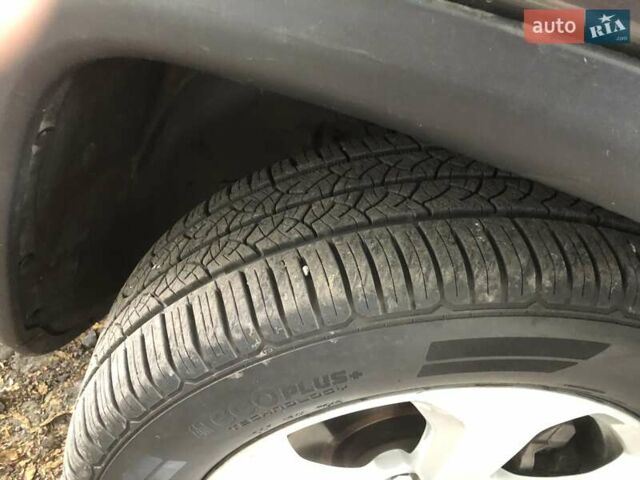 Сірий Джип Compass, об'ємом двигуна 2.4 л та пробігом 150 тис. км за 13100 $, фото 13 на Automoto.ua