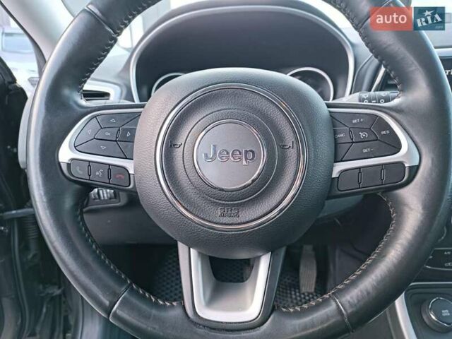 Серый Джип Компас, объемом двигателя 2.4 л и пробегом 190 тыс. км за 14490 $, фото 20 на Automoto.ua