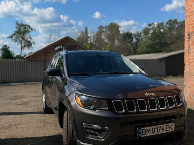 Серый Джип Компас, объемом двигателя 2.4 л и пробегом 96 тыс. км за 16000 $, фото 1 на Automoto.ua