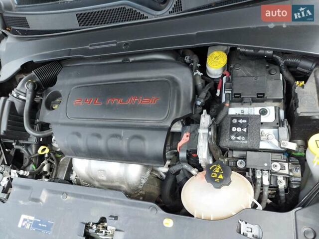 Серый Джип Компас, объемом двигателя 2.4 л и пробегом 60 тыс. км за 15800 $, фото 8 на Automoto.ua