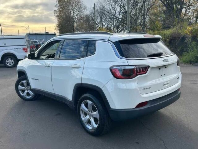 Сірий Джип Compass, об'ємом двигуна 2.4 л та пробігом 40 тис. км за 11700 $, фото 4 на Automoto.ua