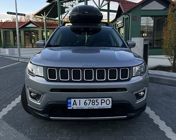 Джип Compass 2018 у Ирпене на Automoto.ua Сірий Джип Compass, об'ємом двигуна 2.4 л та пробігом 116 тис. км за 14900 $, фото 2 на Automoto.ua