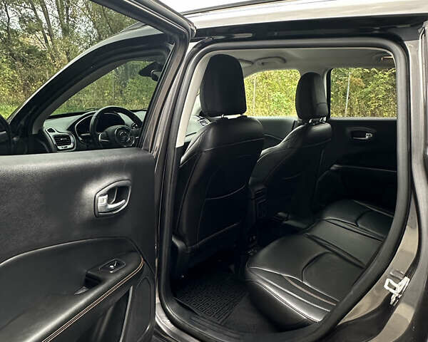 Сірий Джип Compass, об'ємом двигуна 2.36 л та пробігом 52 тис. км за 18500 $, фото 30 на Automoto.ua