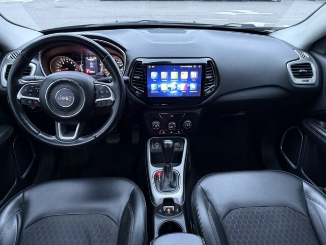 Серый Джип Компас, объемом двигателя 2.4 л и пробегом 105 тыс. км за 14950 $, фото 9 на Automoto.ua