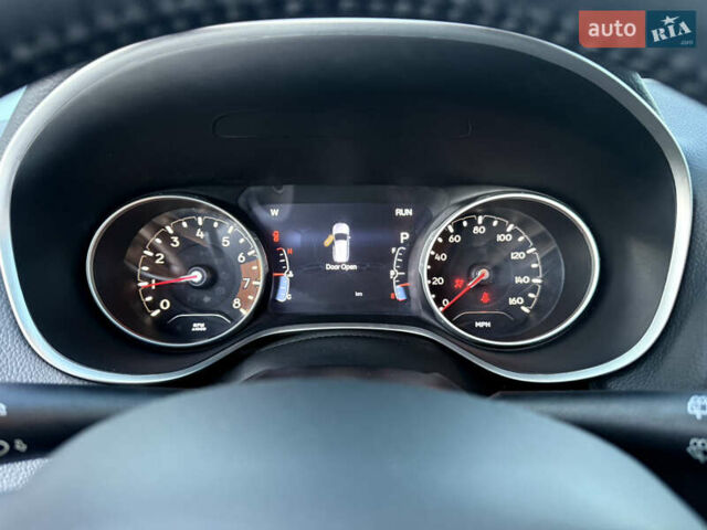 Серый Джип Компас, объемом двигателя 2.36 л и пробегом 69 тыс. км за 15800 $, фото 40 на Automoto.ua