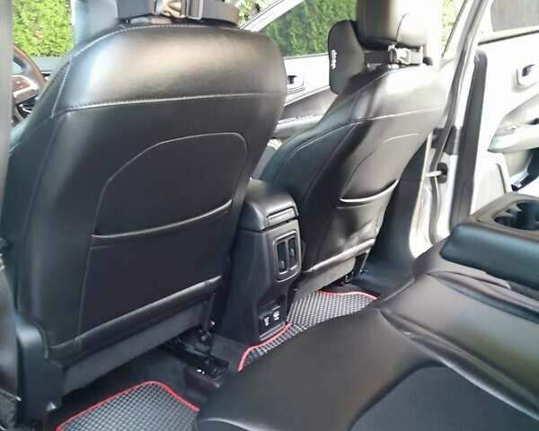 Джип Компас 2018 в Киеве на Automoto.ua Серый Джип Компас, объемом двигателя 2.4 л и пробегом 119 тыс. км за 15950 $, фото 33 на Automoto.ua