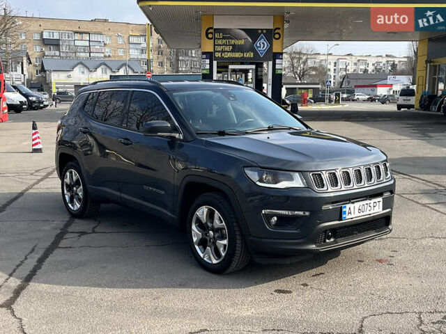 Серый Джип Компас, объемом двигателя 2.36 л и пробегом 84 тыс. км за 15500 $, фото 2 на Automoto.ua