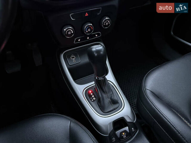 Серый Джип Компас, объемом двигателя 2.36 л и пробегом 105 тыс. км за 14950 $, фото 26 на Automoto.ua