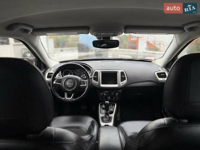 Серый Джип Компас, объемом двигателя 2.36 л и пробегом 230 тыс. км за 15999 $, фото 14 на Automoto.ua