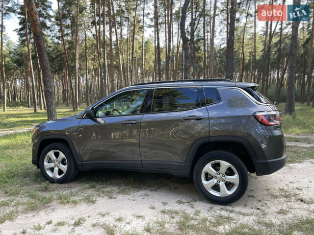 Сірий Джип Compass, об'ємом двигуна 2.36 л та пробігом 60 тис. км за 16490 $, фото 11 на Automoto.ua