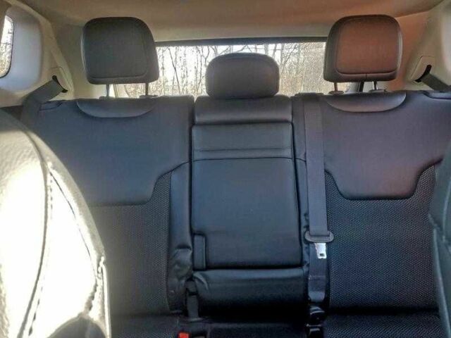 Серый Джип Компас, объемом двигателя 2.4 л и пробегом 46 тыс. км за 3800 $, фото 9 на Automoto.ua