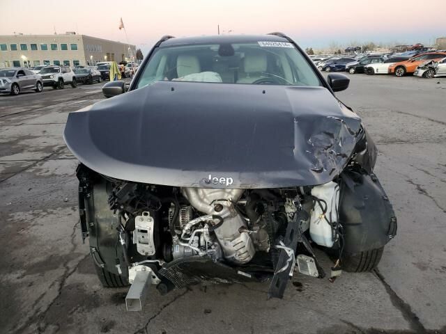 Сірий Джип Compass, об'ємом двигуна 2.4 л та пробігом 116 тис. км за 7300 $, фото 1 на Automoto.ua